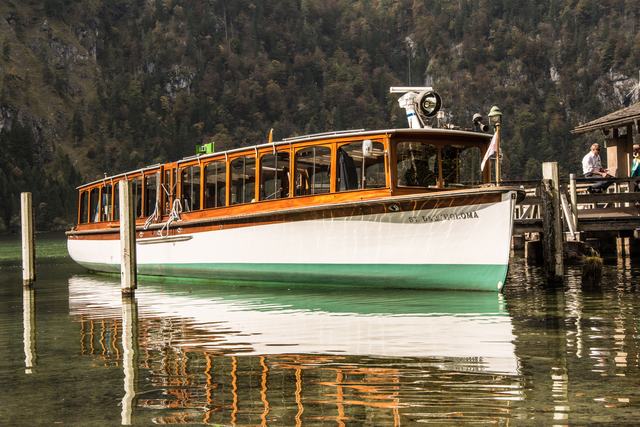 Elektroboot der Königsseeschifffahrt