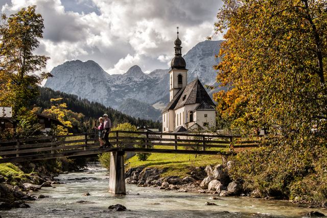 Ramsau Kirche Herbst Steg